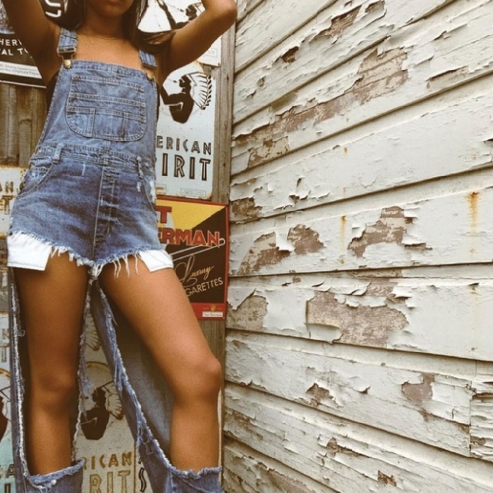 🆕[LF] CARMAR open leg distressed overalls